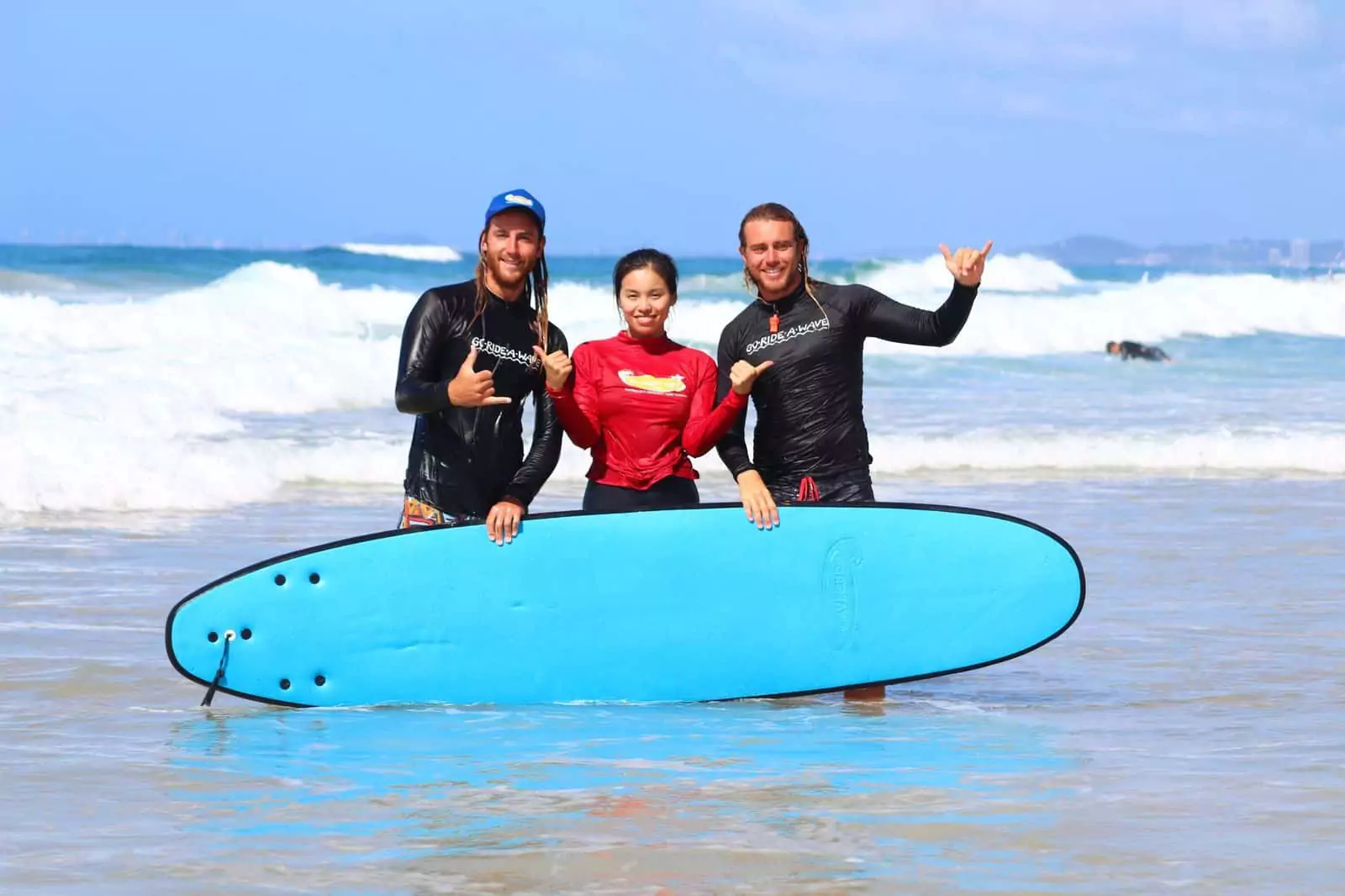 shakas-surfers-paradise-67a2edef7901a