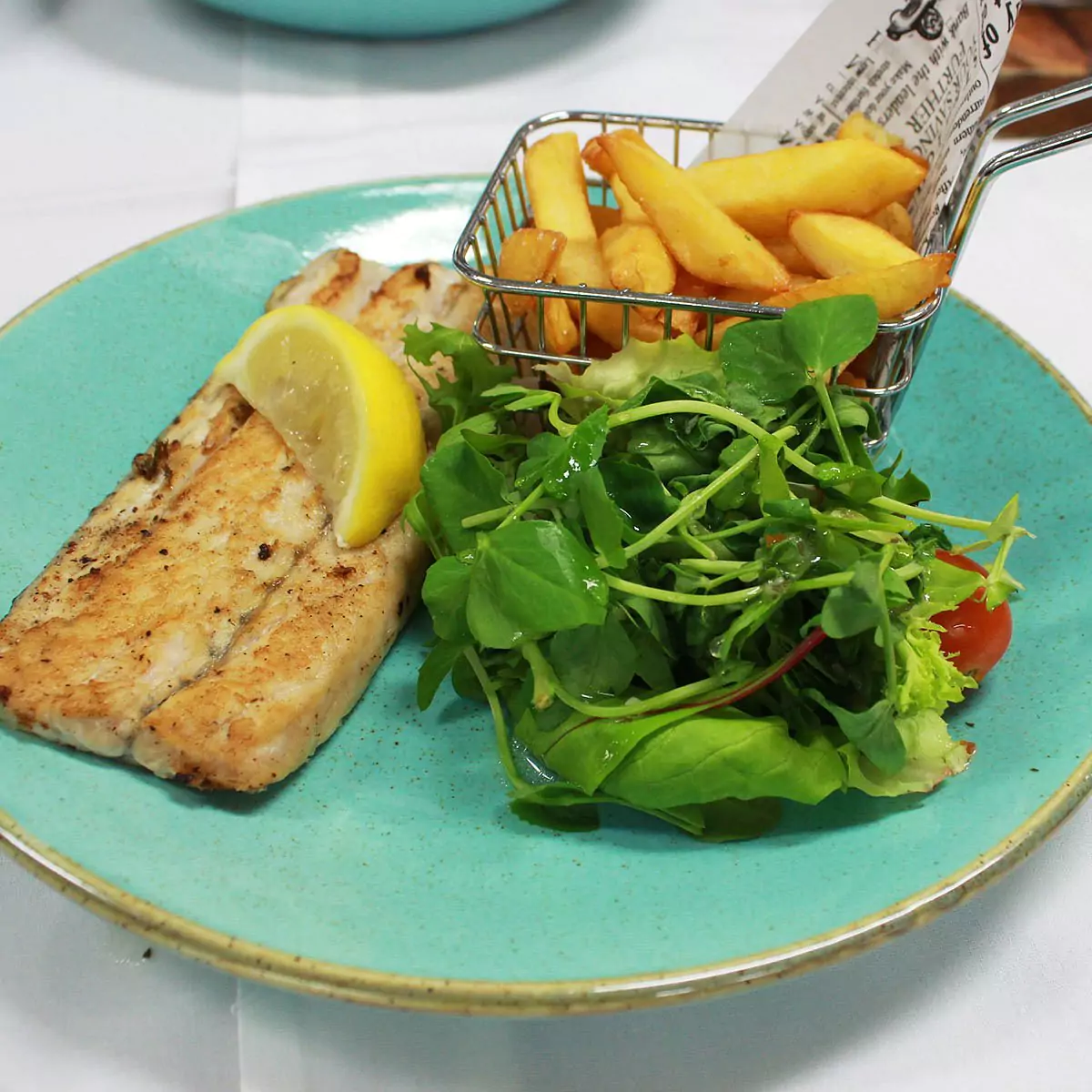 grilled-barramundi-at-frenzys