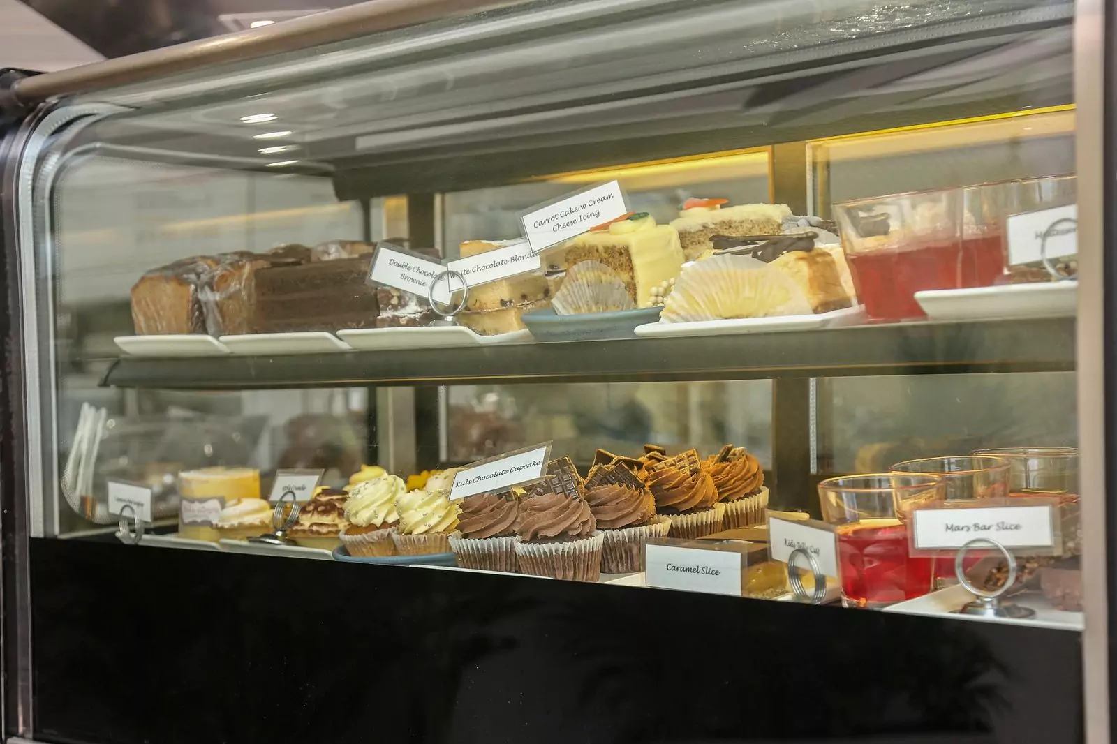 mermaid-beach-tavern-desserts