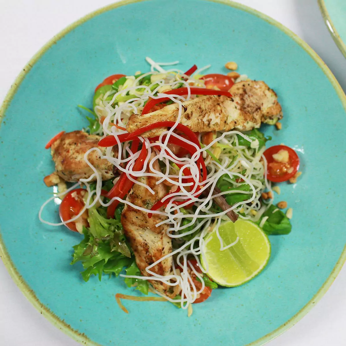 thai-chicken-salad-at-frenzys