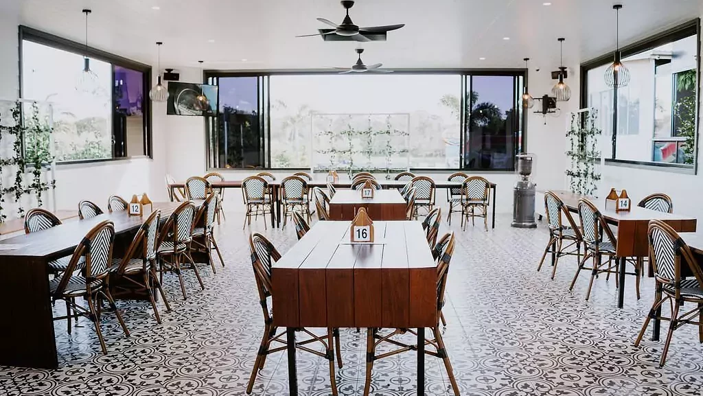 the-pavilion-dining-space