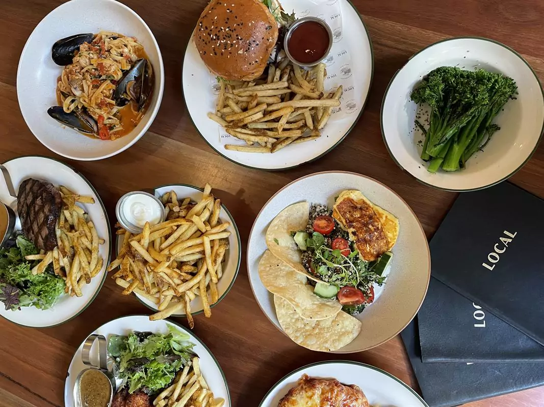 local-burleigh-food