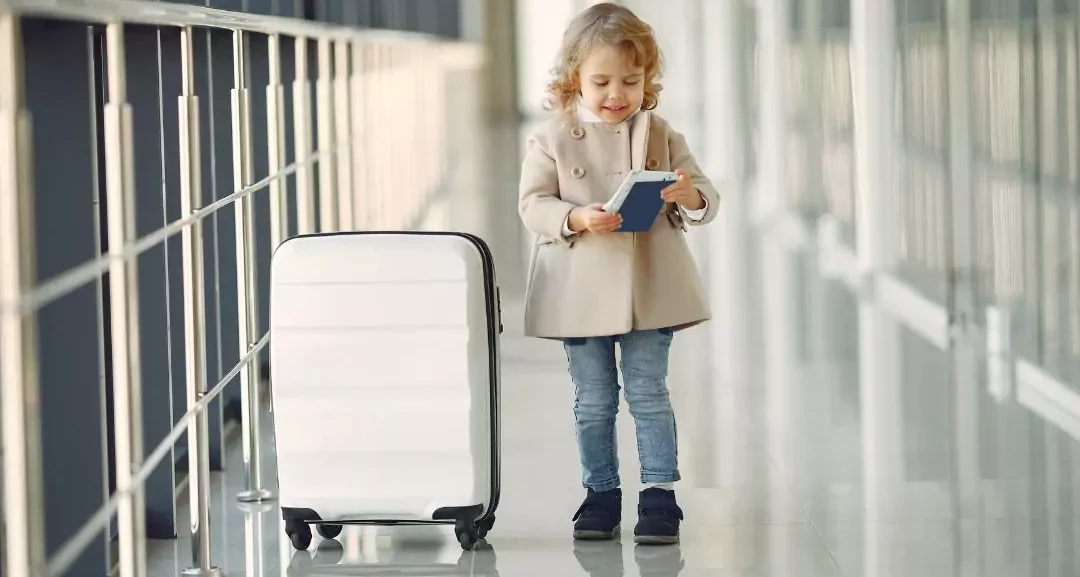 Gold Coast Airport with kids